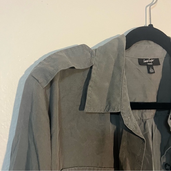 Lord & Taylor Olive Button-Down Utility Shirt Plus Size 1X roll sleeves shacket - Picture 5 of 7